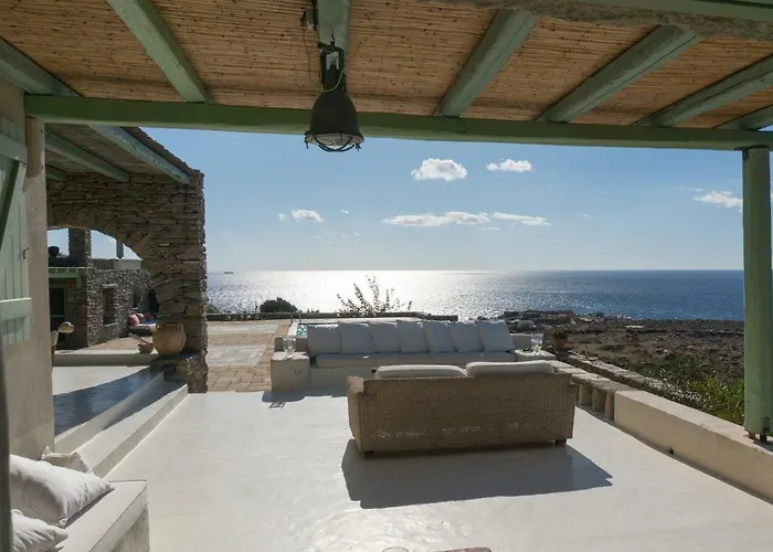 Martha In Kea Villa *