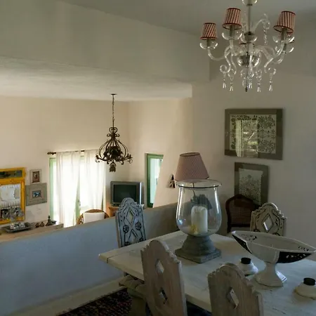 Martha In Kea Villa *