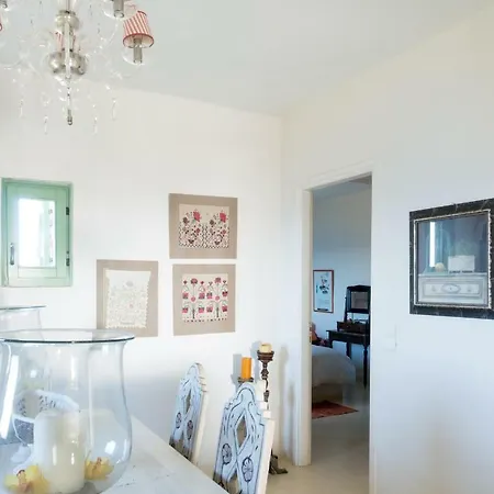 Martha In Kea Koundouros