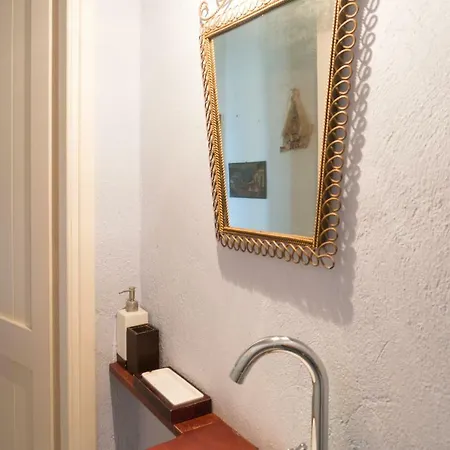 Martha In Kea Koundouros