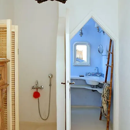 Martha In Kea * Koundouros